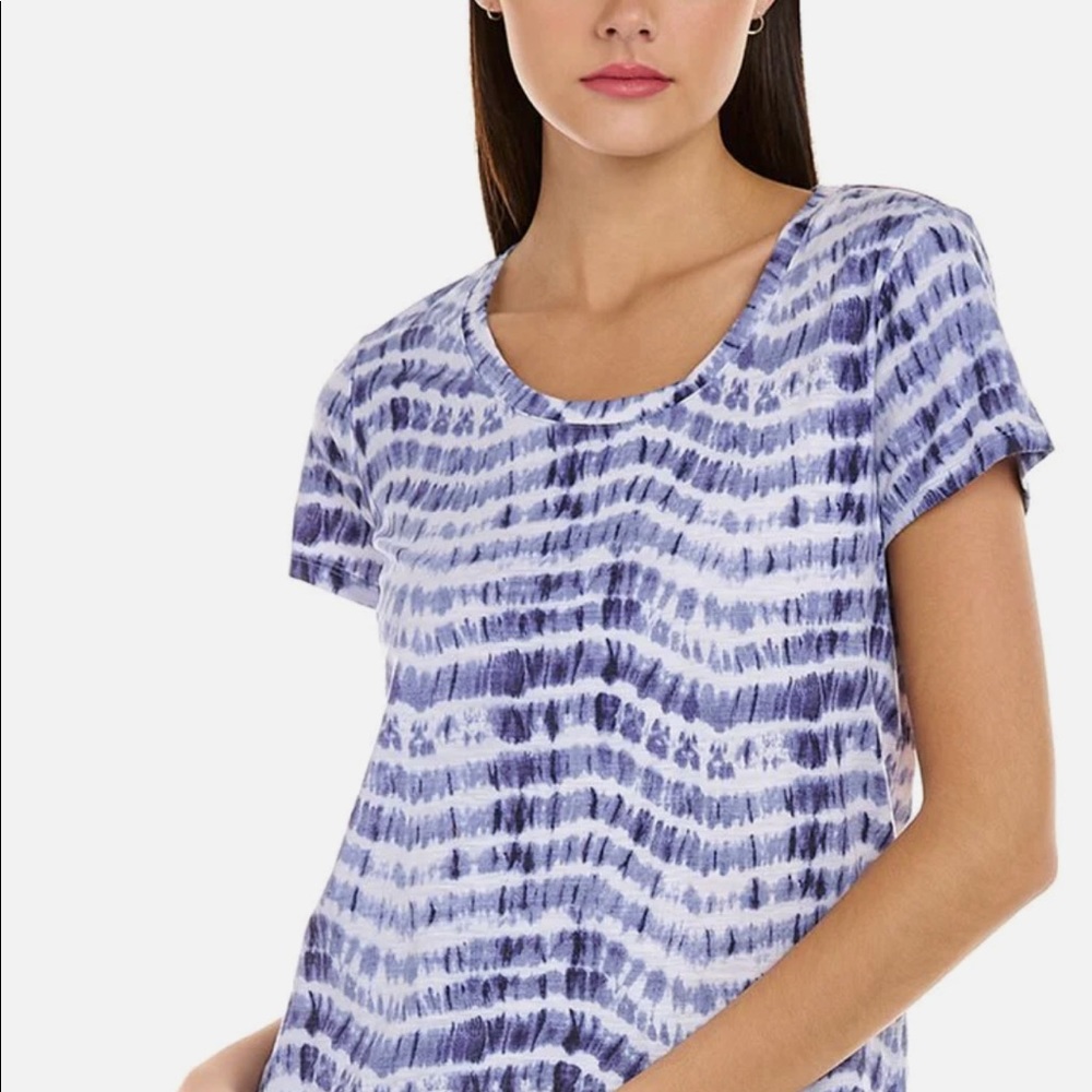 Vince Camuto Sandy Waves Tee